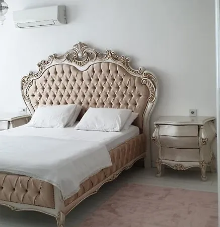 Konyaalti Plajina 10 Dakika Kral Dairesi * Antalya